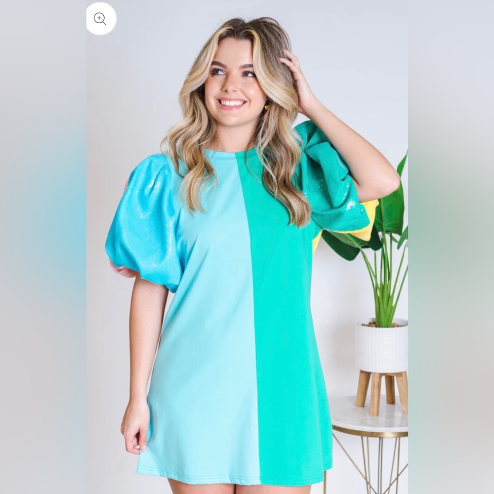 Queen of Sparkles COLORBLOCK SEQUIN POOF SLEEVE DRESS - Taylor Swift Eras Tour